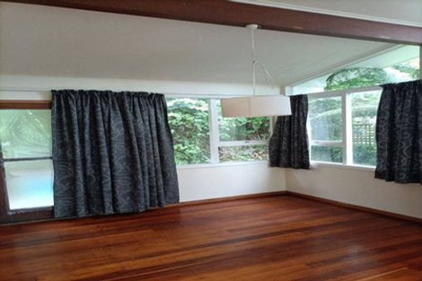 Photo of property in 42 Ngaio Road, Kelburn, Wellington, 6012
