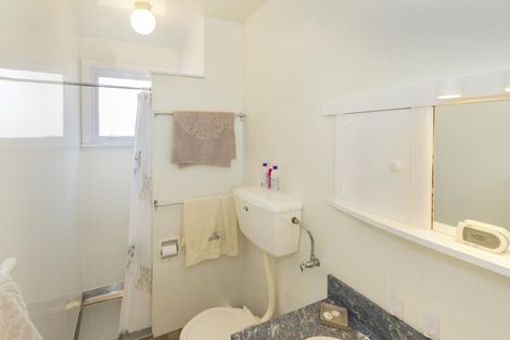 Photo of property in 21 Tamar Street, South Hill, Oamaru, 9400