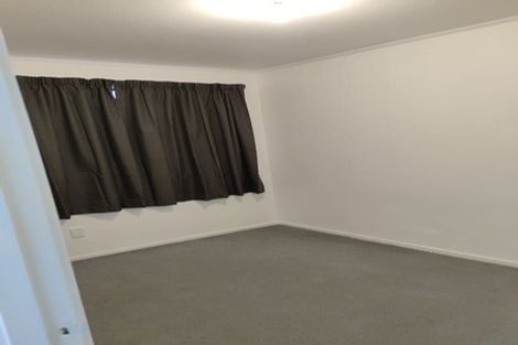 Photo of property in 2/20 Armada Drive, Ranui, Auckland, 0612