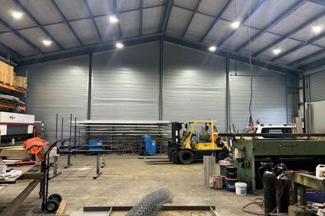 Photo of property in 11 Woodward Street West, Featherston, 5710