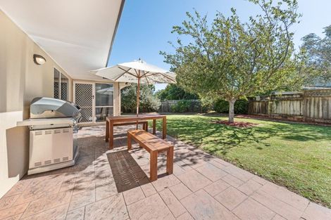 Photo of property in 4 Adam Lile Drive, Highlands Park, New Plymouth, 4312