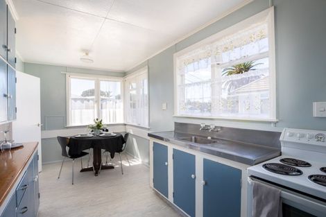 Photo of property in 11 Bedford Street, Fitzroy, New Plymouth, 4312