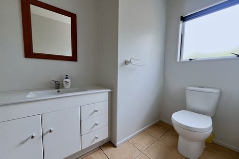 Photo of property in 34 Molyneux Close, Whitby, Porirua, 5024