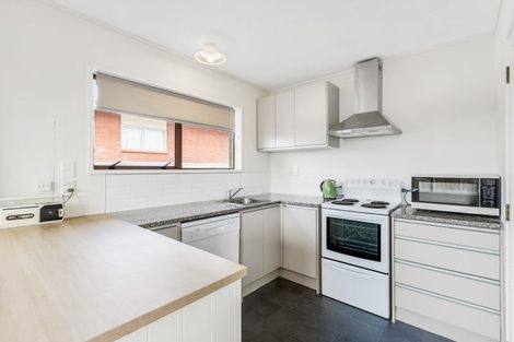 Photo of property in 2/26 Cromdale Avenue, Highland Park, Auckland, 2010