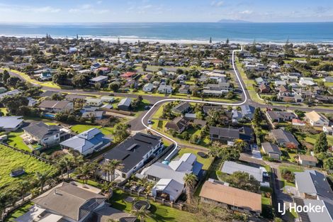 Photo of property in 12 Angus Lane, Waihi Beach, 3611