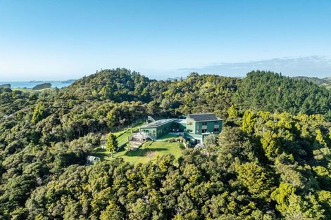 Photo of property in 1559 Pataua Road North, Pataua North, Whangarei, 0175