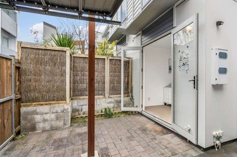 Photo of property in 6/3 Wagener Place, Mount Albert, Auckland, 1025