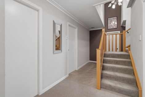 Photo of property in 9 Kerwood Place, Gore, 9710