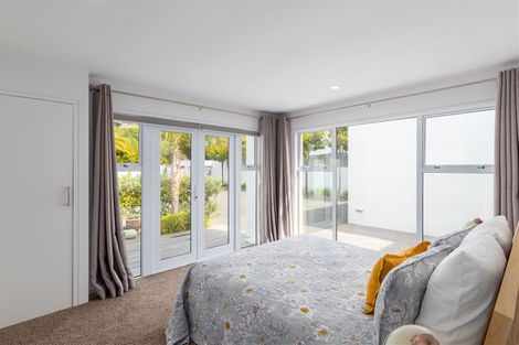 Photo of property in 133 Main Road, Redcliffs, Christchurch, 8081