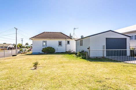 Photo of property in 40c Cornfoot Street, Castlecliff, Whanganui, 4501