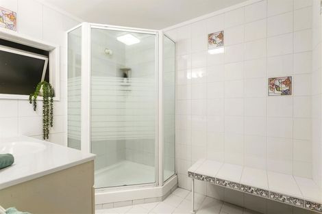 Photo of property in 224 Beach Road, Campbells Bay, Auckland, 0630