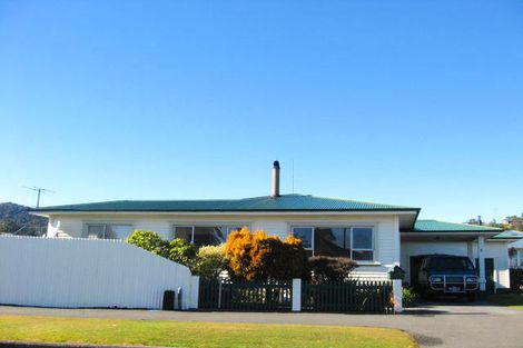 Photo of property in 5 Joyce Crescent, Greymouth, 7805