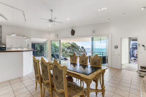 Photo of property in 20 Pacific Parade, Army Bay, Whangaparaoa, 0930