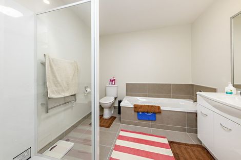 Photo of property in 55 Phar Lap Crescent, Takanini, 2112