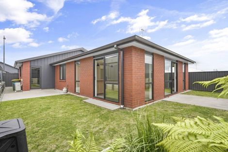 Photo of property in 22 Pioneer Crescent, Omokoroa, 3114