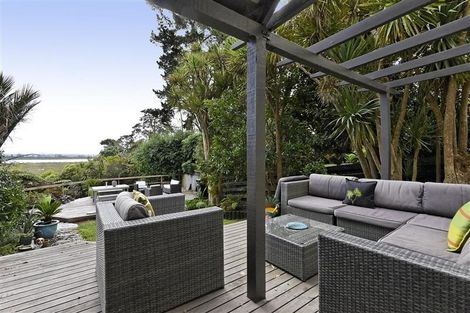 Photo of property in 1/7a Seaside Avenue, Waterview, Auckland, 1026