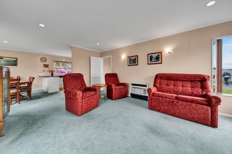 Photo of property in 2/197 Mangorei Road, Merrilands, New Plymouth, 4312