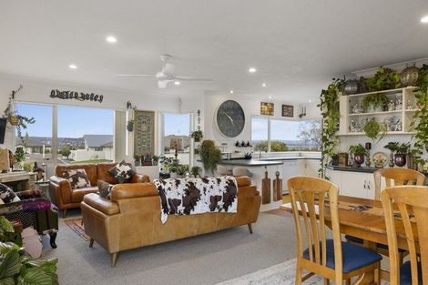 Photo of property in 16 Whetu Place, Nukuhau, Taupo, 3330