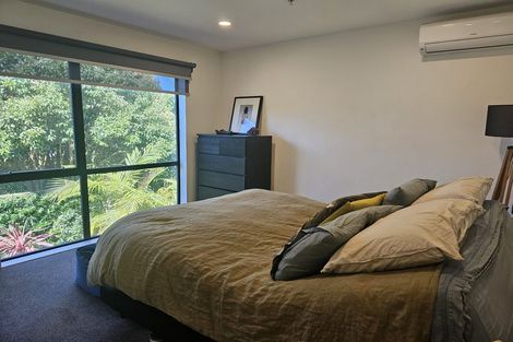 Photo of property in 19 Waru Lane, Te Atatu Peninsula, Auckland, 0610