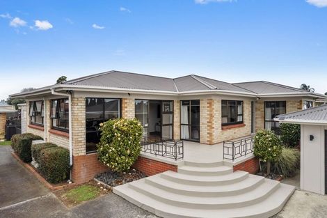 Photo of property in 10 Coronation Avenue, Pukekohe, 2120