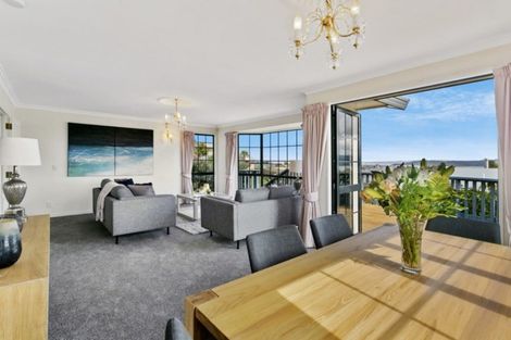 Photo of property in 49 Arrowsmith Avenue, Waipahihi, Taupo, 3330