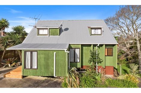 Photo of property in 2/10 Mcinnes Road, Weymouth, Auckland, 2103