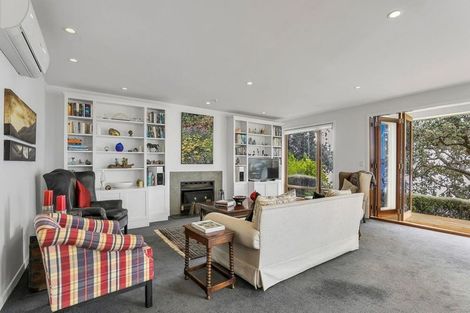 Photo of property in 16 Joan Street, Point Chevalier, Auckland, 1022