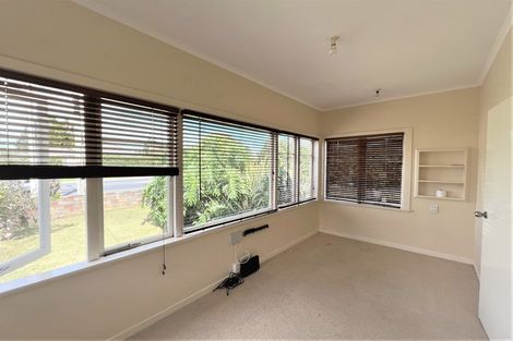 Photo of property in 36 Mount Smart Road, Onehunga, Auckland, 1061