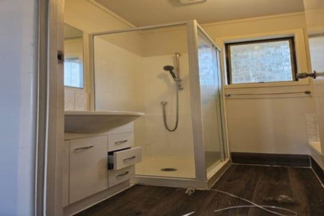 Photo of property in 33 Leaver Place, Weymouth, Auckland, 2103