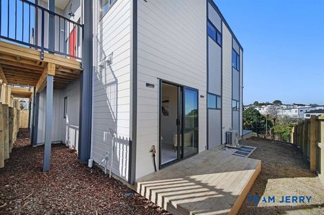 Photo of property in 14a Wahine Street, Papakura, 2110