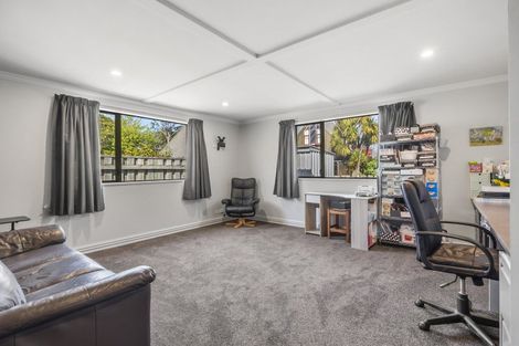 Photo of property in 6 Fenty Place, Mosgiel, 9024