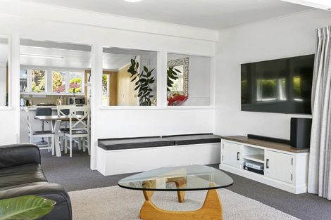 Photo of property in 51 Rainbow Drive, Rainbow Point, Taupo, 3330