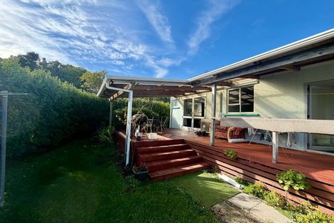 Photo of property in 74 Parris Street, Waitara, 4320