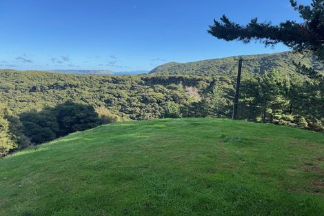 Photo of property in 104 Airlie Road, Plimmerton, Porirua, 5026