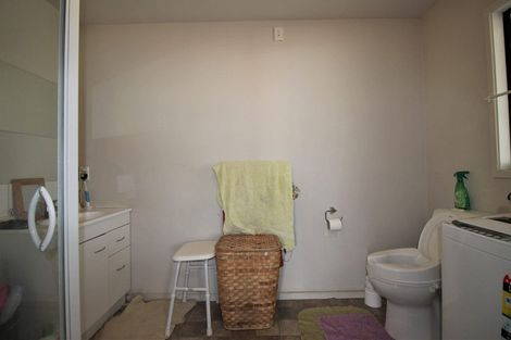 Photo of property in 10 Chicago Street, Alexandra, 9320