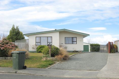 Photo of property in 8 Sylvia Baker Place, Te Anau, 9600