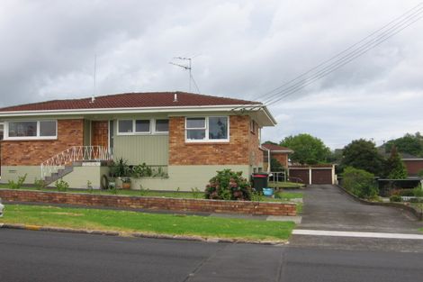 Photo of property in 2/41 Tawhiri Road, One Tree Hill, Auckland, 1061