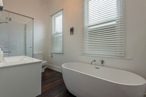 Photo of property in 66 Batt Street, West End, Palmerston North, 4410