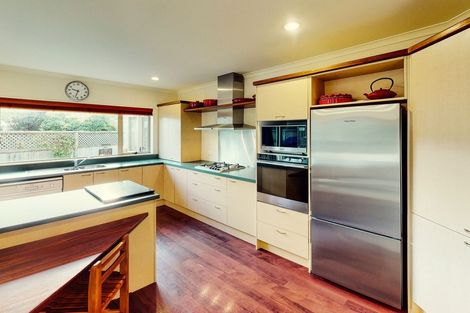 Photo of property in 17 Pendennis Point, Camborne, Porirua, 5026