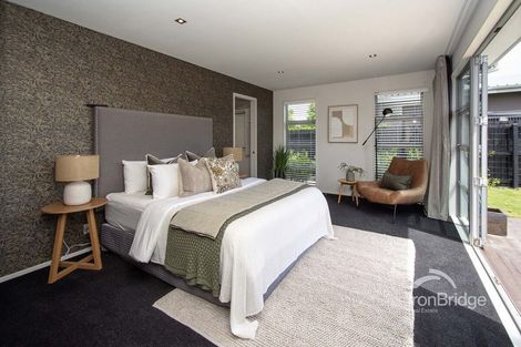 Photo of property in 14 Papaumu Green, Parklands, Christchurch, 8083