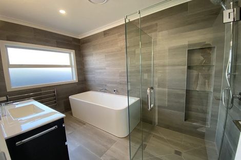 Photo of property in 8 Dinneen Close, Frimley, Hastings, 4120