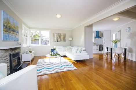 Photo of property in 64 Ellis Avenue, Mount Roskill, Auckland, 1041