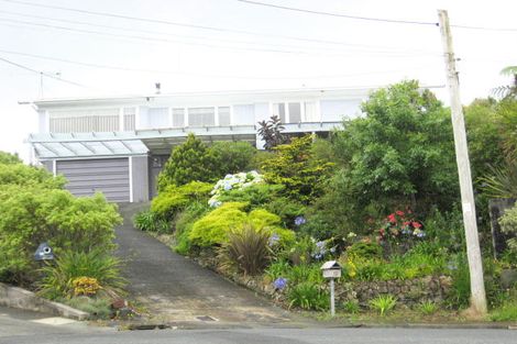 Photo of property in 12 Handley Place, Onerahi, Whangarei, 0110