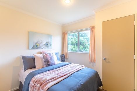 Photo of property in 2 Pohutukawa Grove, Titahi Bay, Porirua, 5022