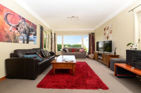 Photo of property in 104 Tuhikaramea Road, Dinsdale, Hamilton, 3204