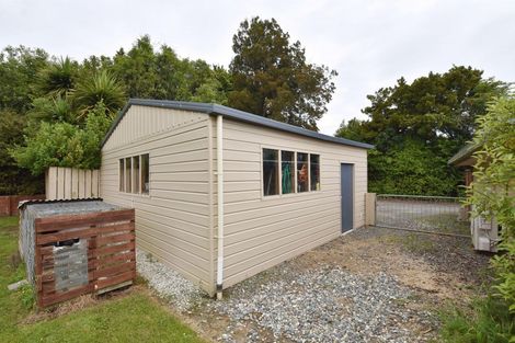 Photo of property in 35 Oreti Road, Otatara, Invercargill, 9879