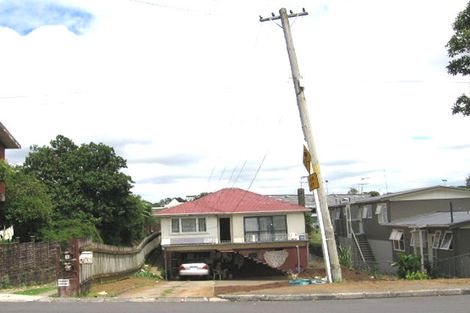 Photo of property in 4 Leonard Road, Mount Wellington, Auckland, 1060