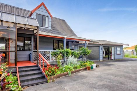 Photo of property in 16 Ropata Street, Hawera, 4610