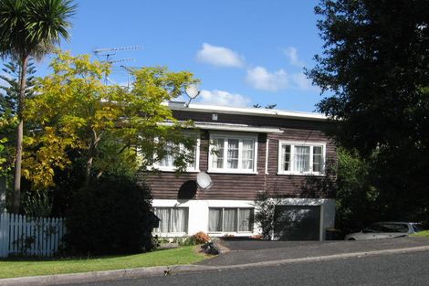 Photo of property in 36 Channel View Road, Campbells Bay, Auckland, 0630