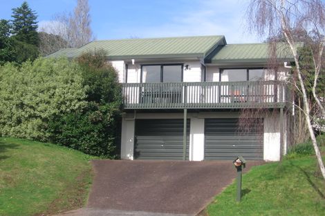 Photo of property in 28 Barberton Terrace, Red Hill, Papakura, 2110